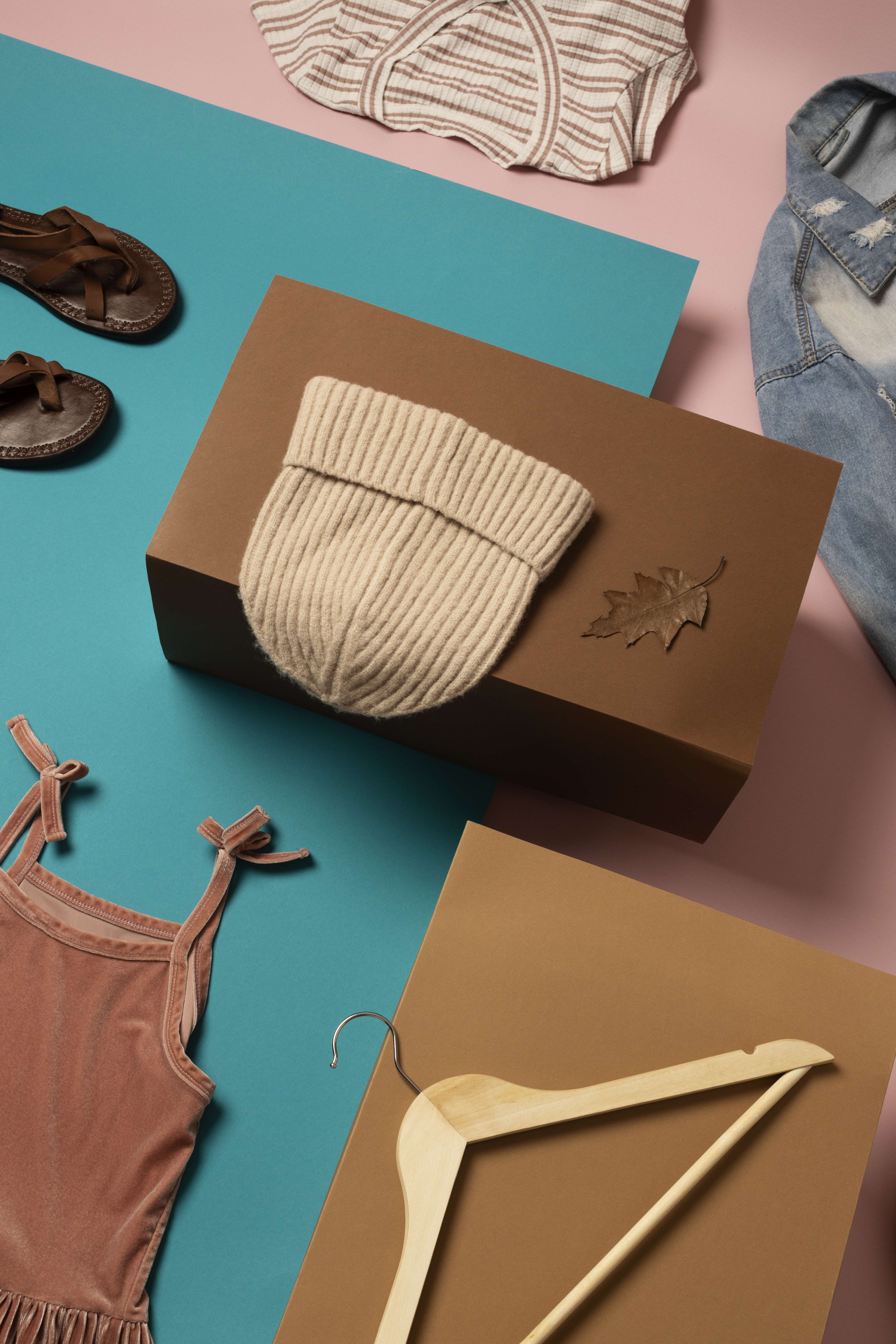 Ropa y accesorios de temporada